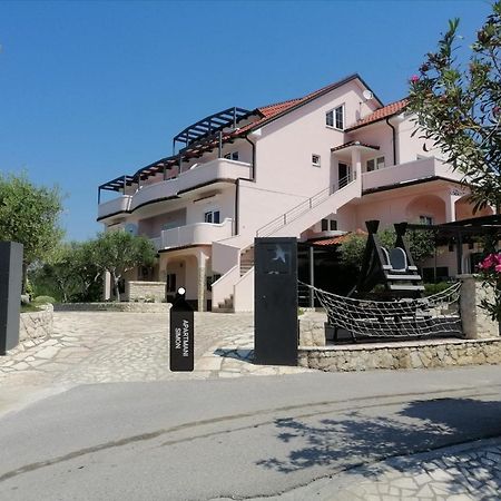 Apartmani Simon Lopar Kültér fotó