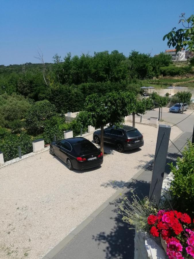 Apartmani Simon Lopar Kültér fotó