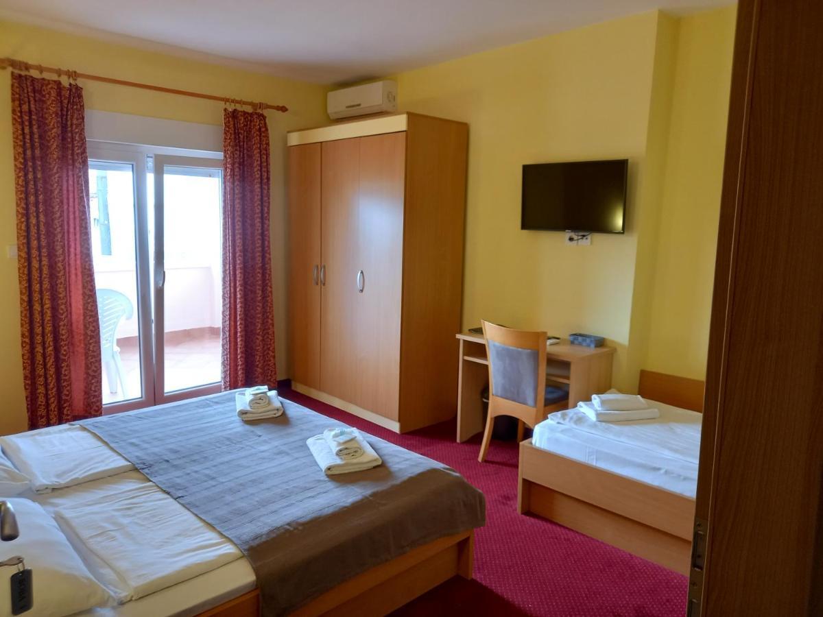 Apartmani Simon Lopar Szoba fotó